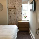 게스트하우스 The Old Vic