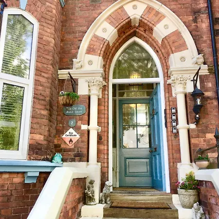 Guest house The Old Vic