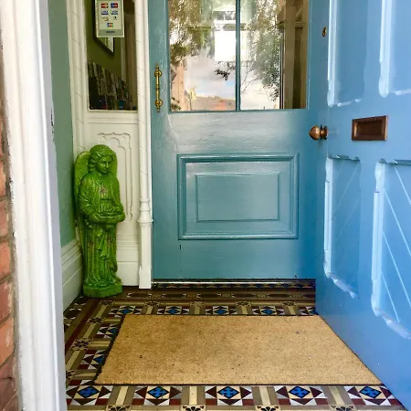 The Old Vic Guest house *