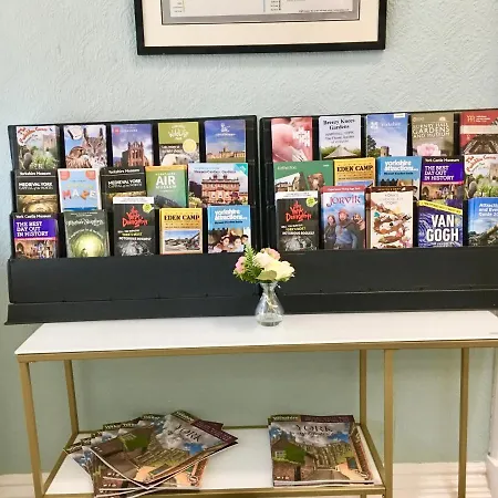 Guest house The Old Vic